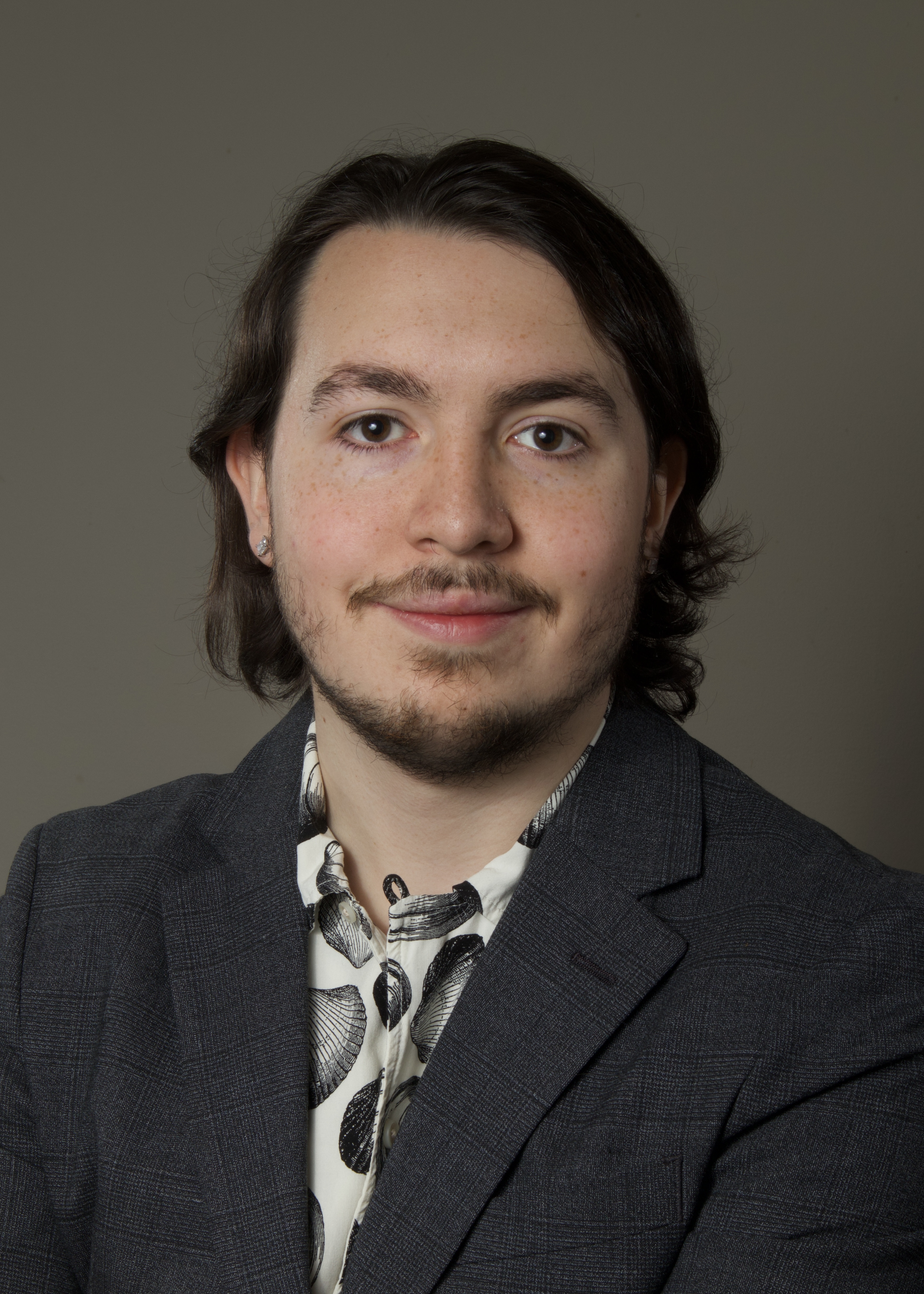 Steven Arroyo headshot